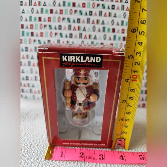Kirkland Signature Waterglobe Ornament Nutcracker - Picture 6 of 6